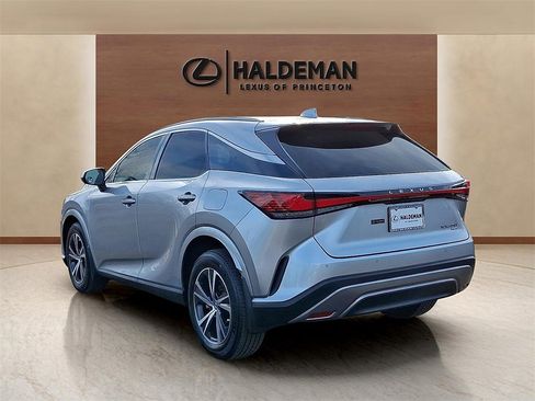 Used 2023 Lexus RX 350 Premium image 4