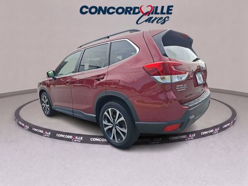 Used 2019 Subaru Forester Limited AWD/4WD image 4