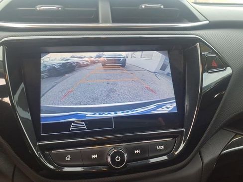Used 2023 Chevrolet TrailBlazer LT w/ Convenience Package AWD/4WD image 19