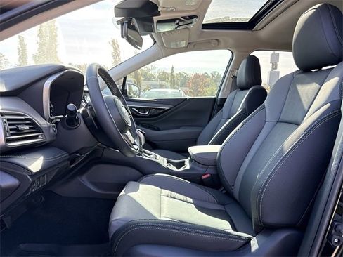 Certified 2025 Subaru Outback Onyx Edition w/ Popular Package #2 image 11