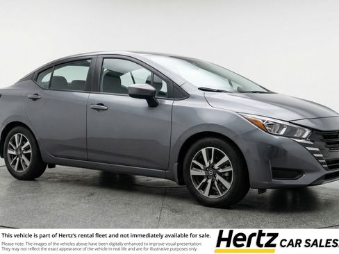 Used 2025 Nissan Versa SV FWD image 1