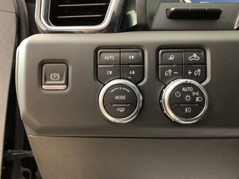 Used 2024 GMC Sierra 1500 Denali w/ Denali Reserve Package image 21