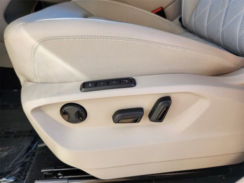 New 2026 Volkswagen Atlas SEL Premium R-Line image 8