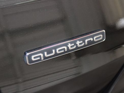 Used 2025 Audi Q3 2.0T Premium AWD/4WD image 26