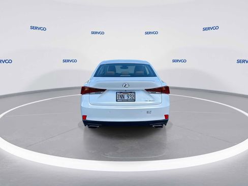 Used 2018 Lexus IS 300 RWD image 7