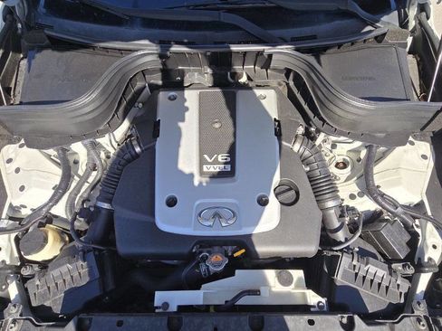 Used 2017 INFINITI QX50 2WD w/ Premium Plus Package image 34