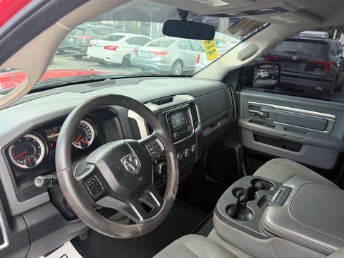 Used 2020 RAM 1500 Classic SLT AWD/4WD image 11