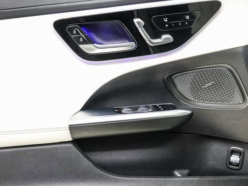 Certified 2024 Mercedes-Benz C 300 Sedan image 22