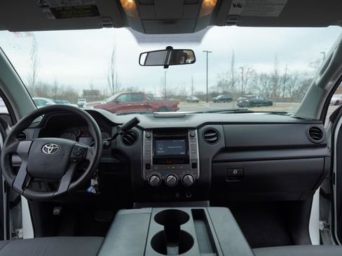 Used 2014 Toyota Tundra SR image 23