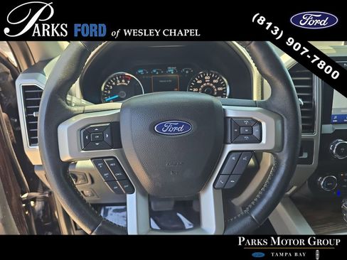 Certified 2020 Ford F150 Lariat RWD image 28