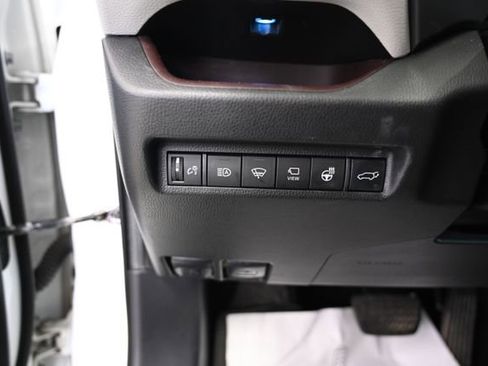 Used 2019 Toyota RAV4 Limited w/ Advanced Technology Package AWD/4WD image 26