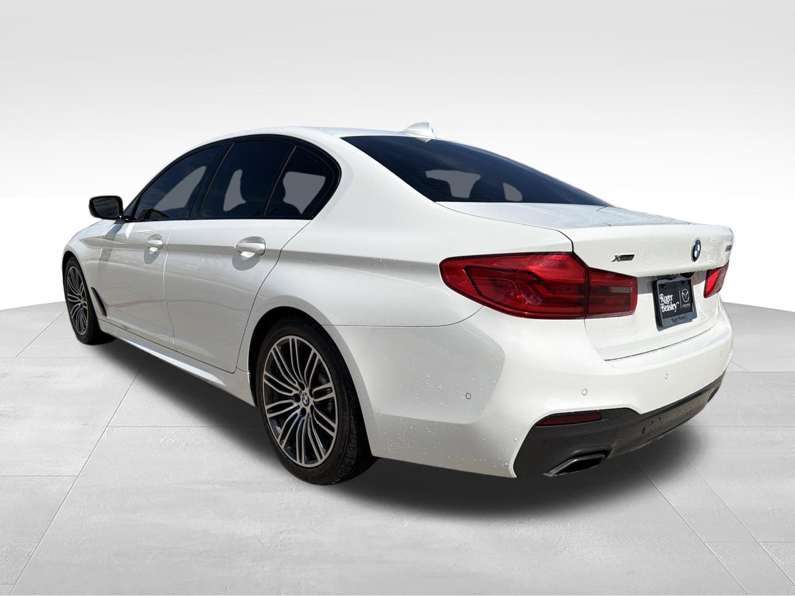 Used 2019 BMW 530i xDrive AWD/4WD image 7