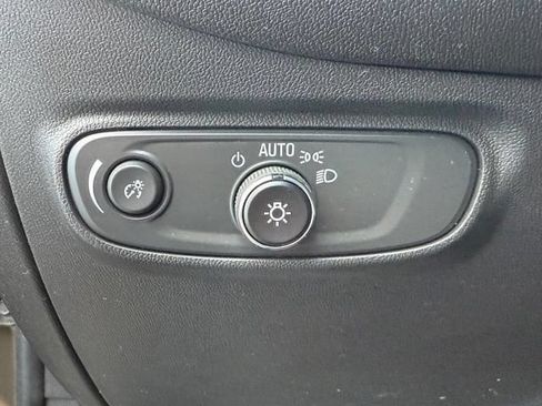Certified 2024 Chevrolet Equinox LT FWD image 23