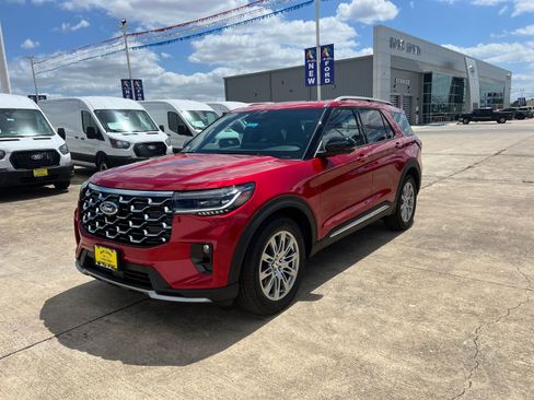 New 2026 Ford Explorer Platinum RWD image 7