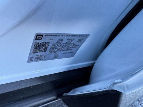 New 2026 Chevrolet Equinox ACTIV image 17