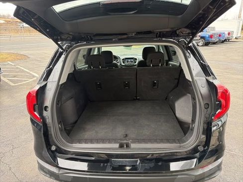 Used 2018 GMC Terrain SLE image 14