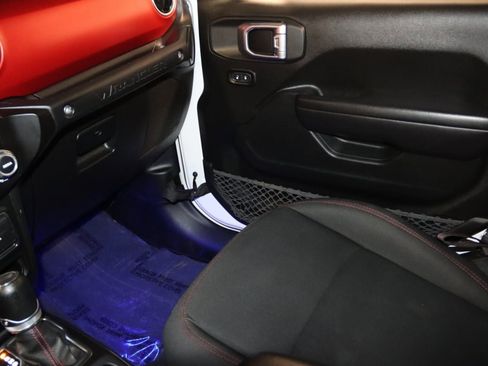 Used 2021 Jeep Wrangler Unlimited Rubicon image 46