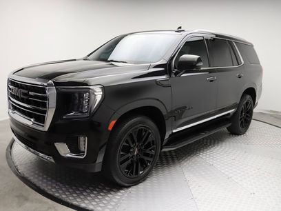 Used 2022 GMC Yukon SLT w/ SLT Premium Package