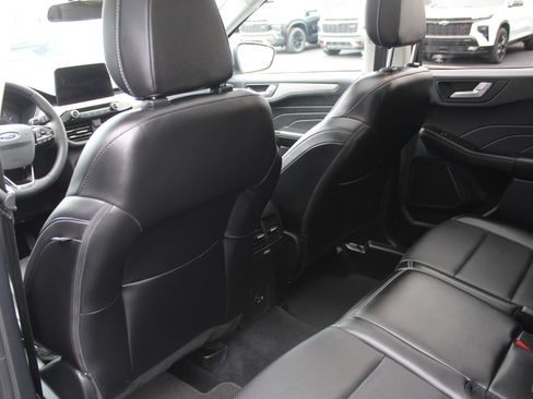 Used 2022 Ford Escape SEL image 22