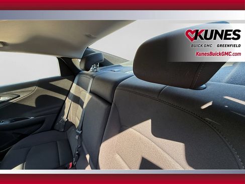 Used 2024 Chevrolet Malibu LT FWD image 35