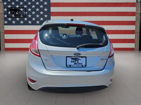 Used 2018 Ford Fiesta SE FWD image 6