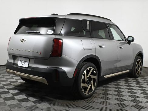 Used 2025 MINI Cooper Countryman S image 7