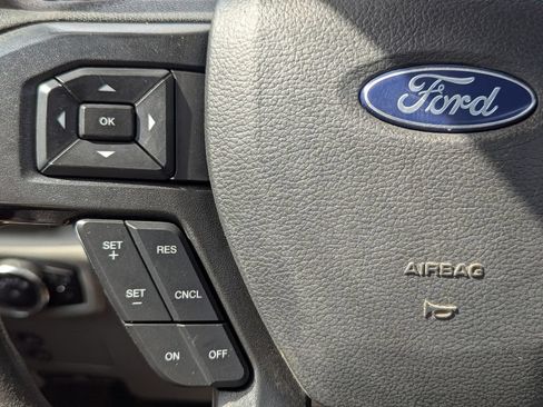 Used 2022 Ford F250 XL w/ Power Equipment Group AWD/4WD image 15