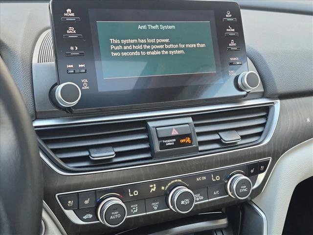 Used 2018 Honda Accord Touring image 13