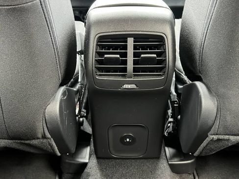 Used 2024 Ford Escape Active AWD/4WD image 32