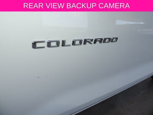 Used 2024 Chevrolet Colorado W/T w/ WT Convenience Package II AWD/4WD image 13