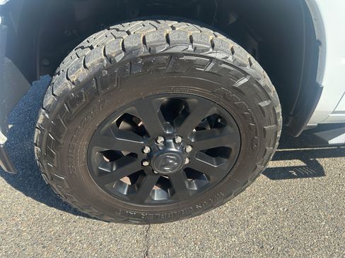 Used 2024 RAM 2500 Laramie w/ Night Edition AWD/4WD image 9