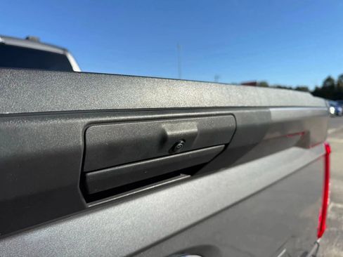 Used 2022 Ford F150 XLT w/ Equipment Group 301A Mid image 13