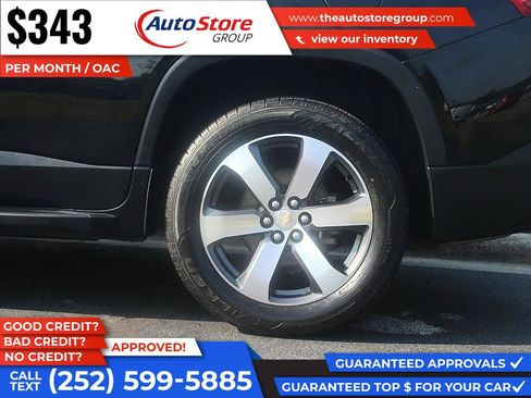 Used 2019 Chevrolet Traverse LT w/ LT Premium Package FWD image 9