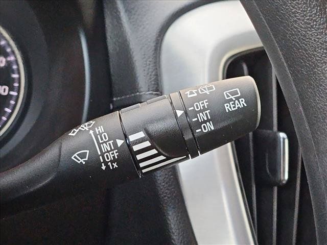 Used 2024 GMC Terrain SLE FWD image 27