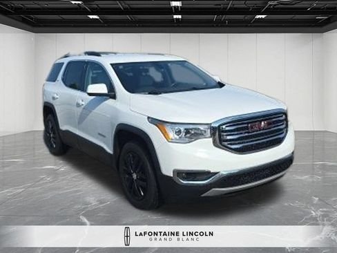 Used 2019 GMC Acadia SLT AWD/4WD image 3