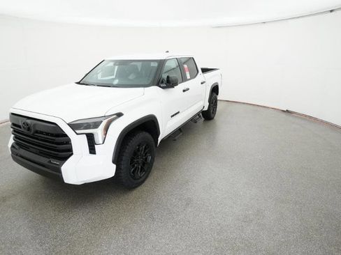New 2026 Toyota Tundra SR5 image 3