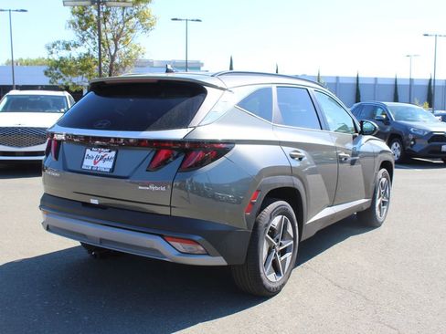 New 2026 Hyundai Tucson SEL w/ Tow & Go Package AWD/4WD image 7