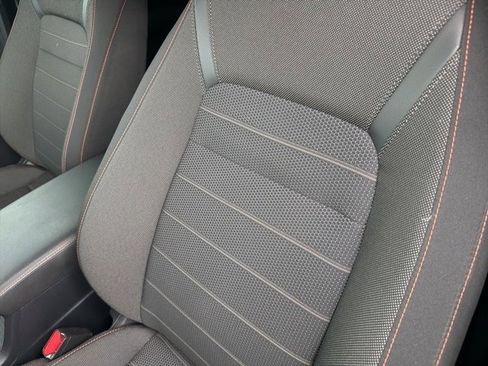 Used 2025 Honda CR-V Sport image 17