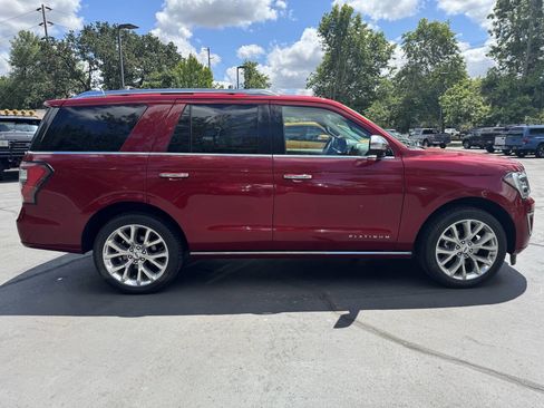 Used 2019 Ford Expedition Platinum image 6