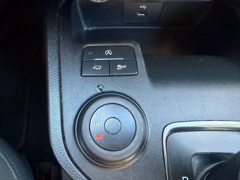 Used 2019 Ford Ranger XL w/ Equipment Group 101A Mid AWD/4WD image 22