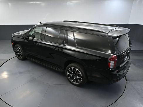 Used 2023 Chevrolet Suburban RST AWD/4WD image 64
