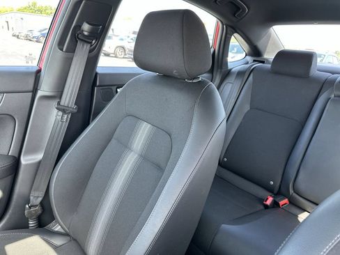 Used 2025 Honda Civic Sport image 12