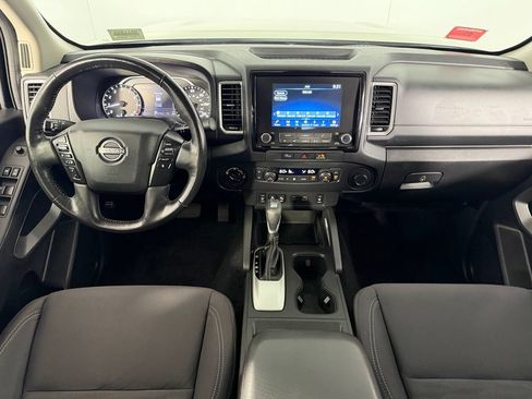 Used 2024 Nissan Frontier SV w/ SV Convenience Package AWD/4WD image 13