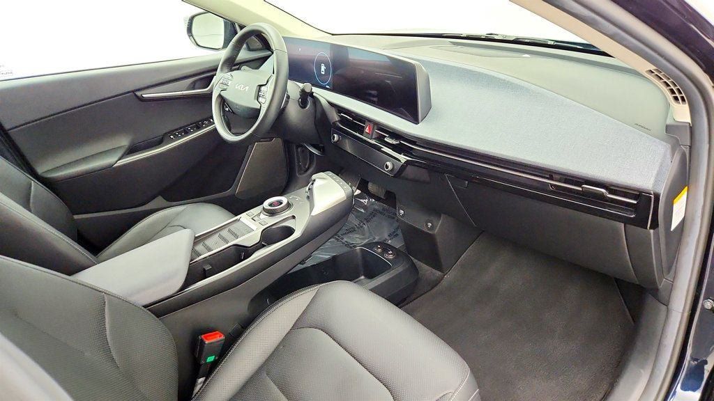 Used 2022 Kia EV6 Wind AWD/4WD image 24