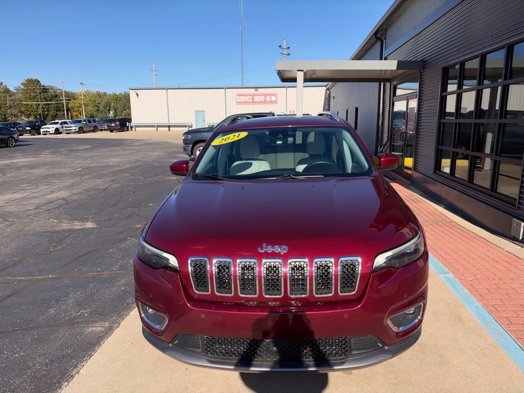 Used 2021 Jeep Cherokee Limited AWD/4WD image 2