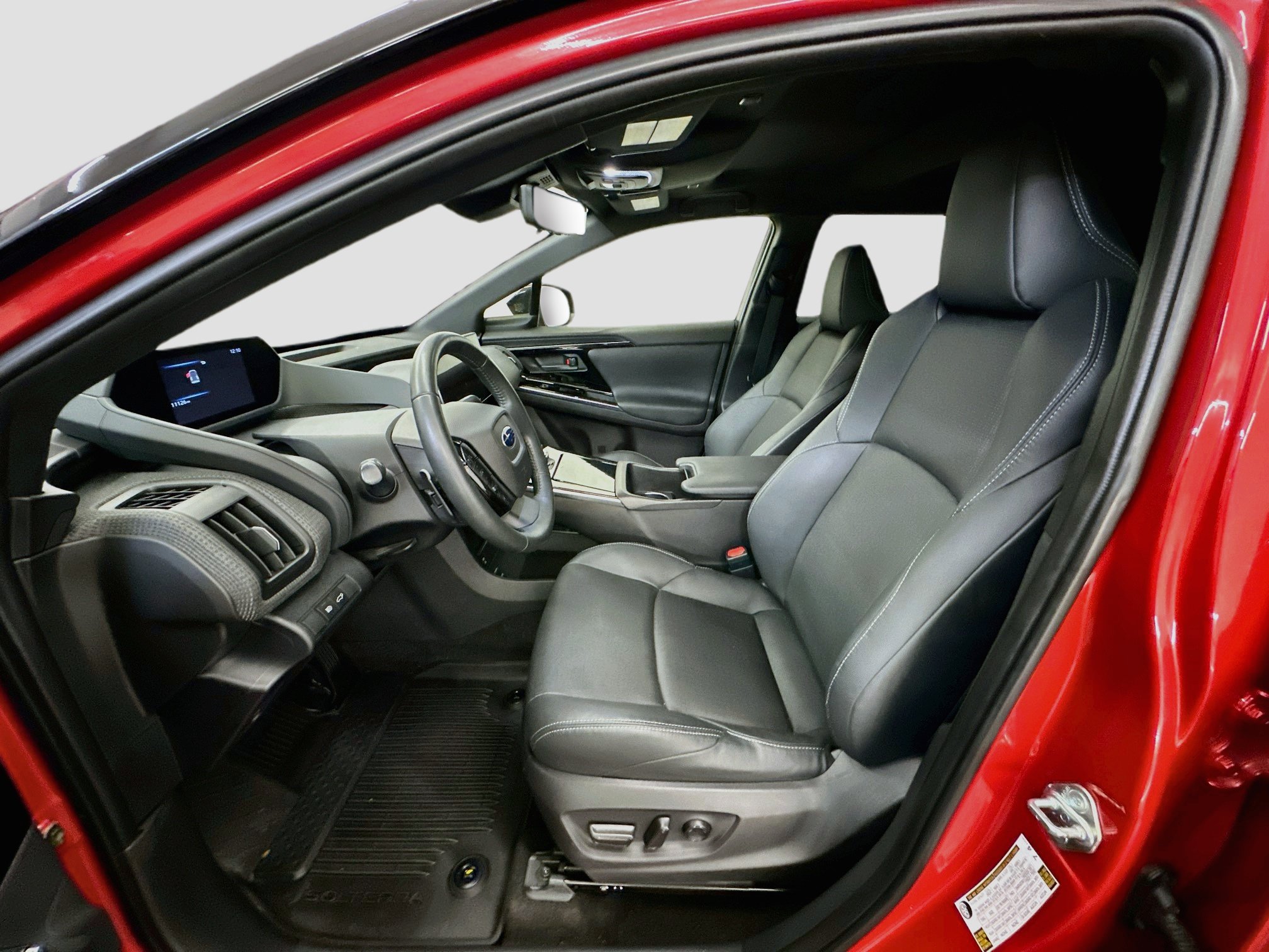 Used 2023 Subaru Solterra AWD image 13