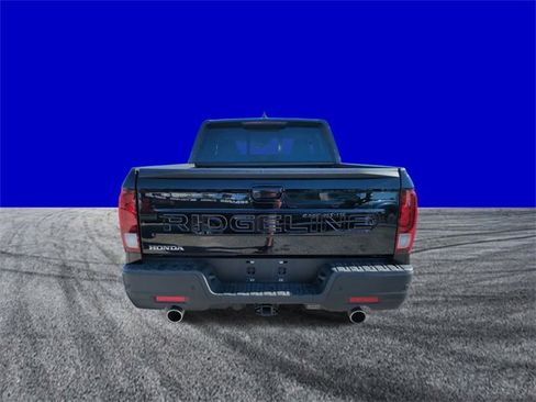 Used 2024 Honda Ridgeline Black Edition image 5