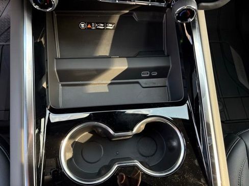 New 2026 Chevrolet Tahoe Z71 image 18