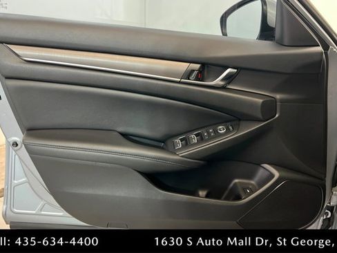 Used 2021 Honda Accord LX image 14