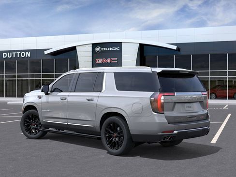 New 2026 GMC Yukon XL Denali w/ Denali Reserve Package image 27